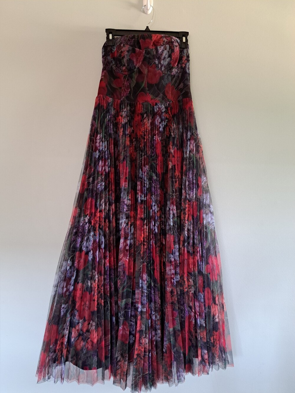 Hutch Alba Floral Pleated Tulle Gown. - Picture 6 of 11